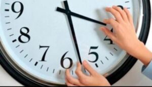 Read more about the article În acest weekend trecem la ora de iarnă