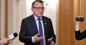 Read more about the article Paul Stănescu și Vasile Dîncu, pozitivi la testul COVID-19