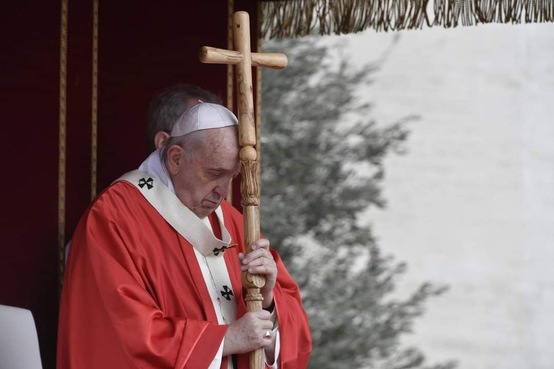 You are currently viewing Papa Francisc îndeamnă la mai multă sobrietate,  atenţie și înțelegere față de semeni