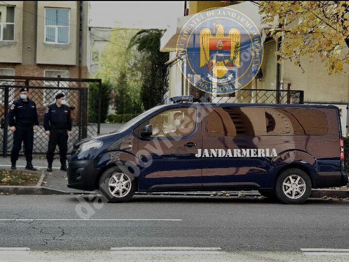 You are currently viewing Tânăr aflat în carantină depistat de jandarmii dâmbovițeni