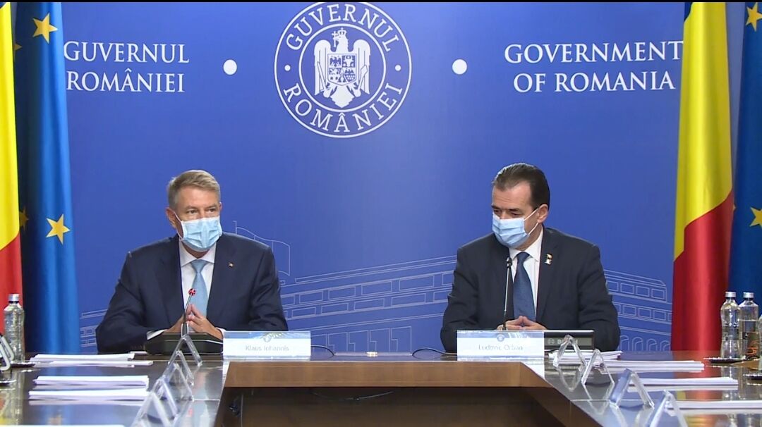 You are currently viewing Klaus Iohannis nu renunță la alegeri și dă exemplu procesul electoral din SUA: Așa fac națiunile puternice, și națiunea română este una puternică