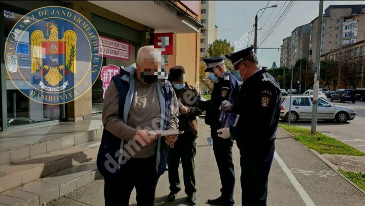 You are currently viewing Jandarmii dâmbovițeni au continuat verificările privind respectarea măsurilor de prevenire a îmbolnăvirilor cu virusul SARS-CoV-2