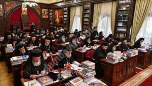 Read more about the article SINODUL BISERICII ORTODOXE ROMÂNE AVERTIZEAZĂ INDIRECT ASUPRA PROBLEMEI PARTENERIATELOR CIVILE