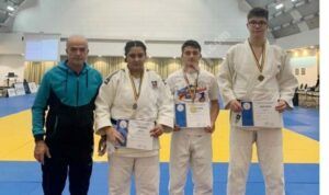 Read more about the article TÂRGOVIȘTE: Gabriel Pleșa a devenit campion al României la juniori