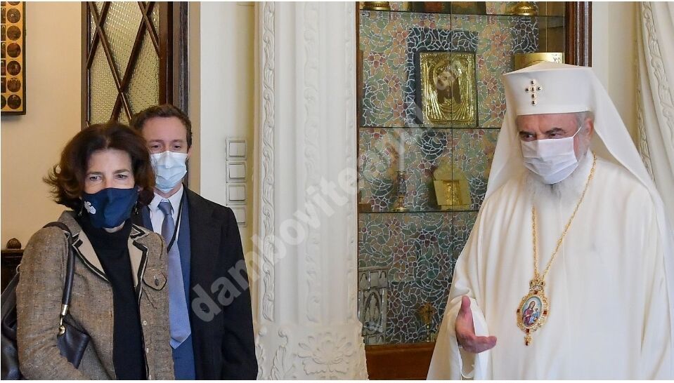 You are currently viewing Noua ambasadoare a Franţei în vizită de prezentare la Patriarhia Română
