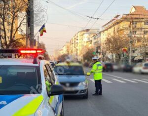 Read more about the article Poliția dâmbovițeană asigură zilele acestea minivacanța în siguranță