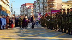 Read more about the article ZIUA NAȚIONALĂ A ROMÂNIEI: CEREMONIA MILITARĂ ȘI RELIGIOASĂ DE DEPUNERE DE COROANE ȘI JERBE DE FLORI VA AVEA LOC MARȚI, 1 DECEMBRIE, LA TÂRGOVIȘTE