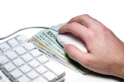 You are currently viewing Studiu: Creștere impresionantă pentru vânzările online, în acest an