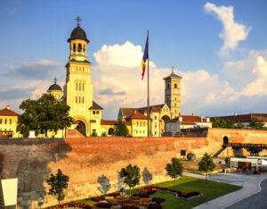 Read more about the article Alba Iulia și alte cinci localități intră în carantină de marți noapte