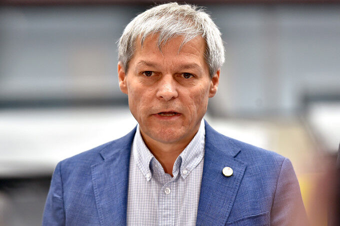 You are currently viewing Dacian Cioloș: USR-PLUS nu va negocia nicio majoritate cu PSD