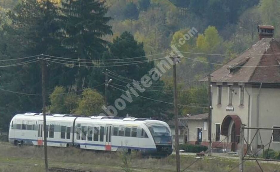 You are currently viewing De astăzi, trenurile merg până la Pietroșița! Vezi programul detaliat!