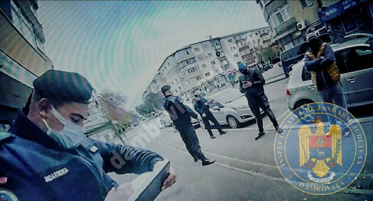 You are currently viewing Respectarea măsurilor de protecție sanitară în rândul populației rămâne în atenția jandarmilor dâmbovițeni