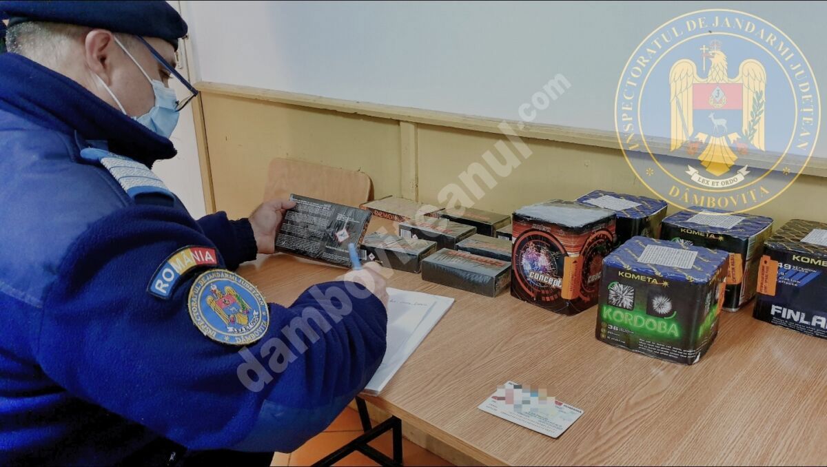 You are currently viewing Peste 800 de petarde și artificii, confiscate de jandarmii dâmbovițeni