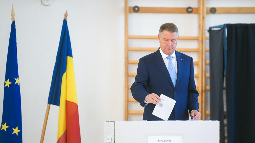 You are currently viewing Klaus Iohannis: Avem șansa istorică de a alege un Parlament mai bun. Vă rog, dragi români, mergeți la vot!