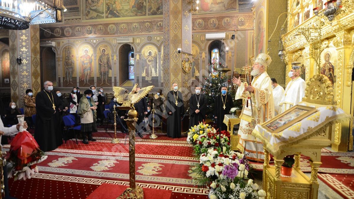 You are currently viewing Vezi care este semnificația slujbei oficiate în biserici în ultima zi a anului