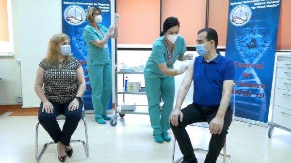 You are currently viewing Vezi ce au declarat Anca Dragu și Ludovic Orban după ce s-au vaccinat împotriva COVID-19