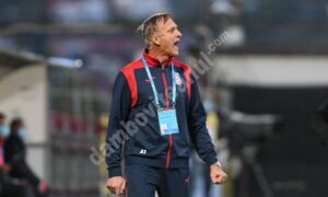 Read more about the article Chindia Târgoviște se află pe loc de play-off, dar Emil Săndoi se gândește în continuare la menținerea echipei în Liga 1 la finalul sezonului. “Obiectivul nostru este salvarea de la retrogradare”