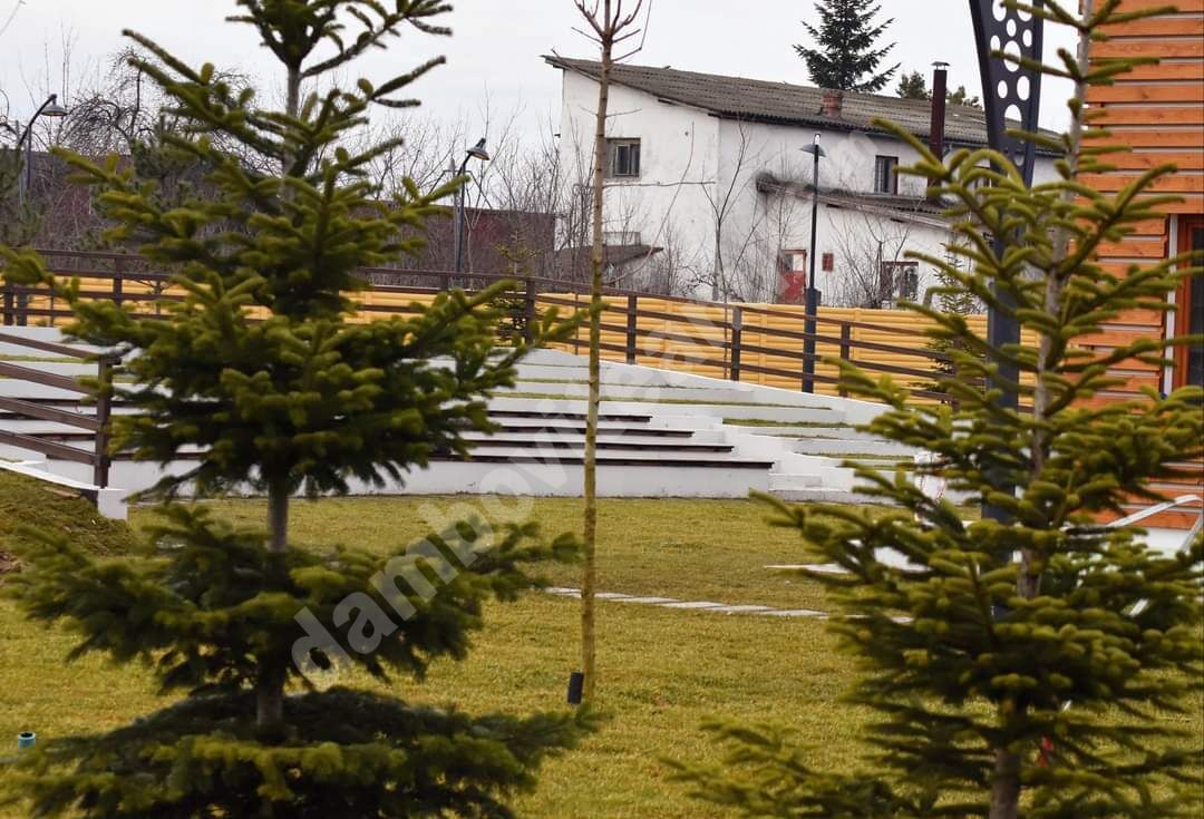 You are currently viewing În curând,  târgoviștenii vor avea încă o zonă de petrecere a timpului liber. Parcul de lângă mall este aproape de finalizare