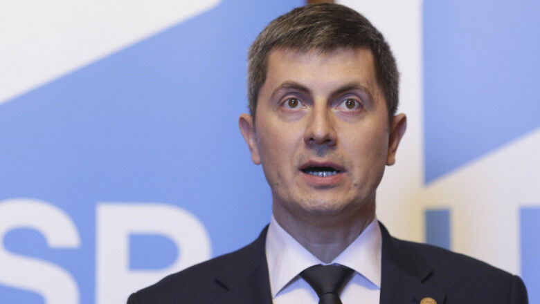 You are currently viewing Barna insistă pentru desființarea tuturor pensiilor speciale