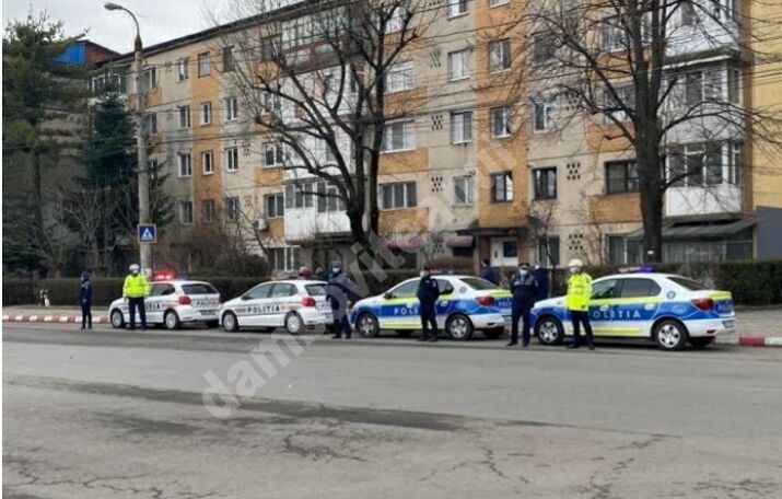 You are currently viewing Acțiuni desfășurate de polițiștii dâmbovițeni pentru siguranța cetățenilor