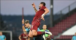 Read more about the article Chindia Târgoviște, duel cu CFR Cluj, campioana României