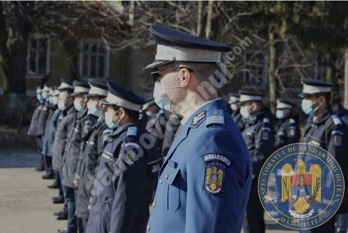 You are currently viewing Ceremonie de trecere în corpul ofițerilor la Jandarmeria Dâmbovița