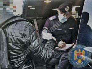 Read more about the article Dâmbovița: Jandarmii au continuat acțiunile de verificare a măsurilor adoptate pe timpul stării de alertă