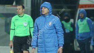 Read more about the article Emil Săndoi, antrenorul Chindiei Târgoviște, după remiza cu UTA Arad: “Este o lipsă de experiență”