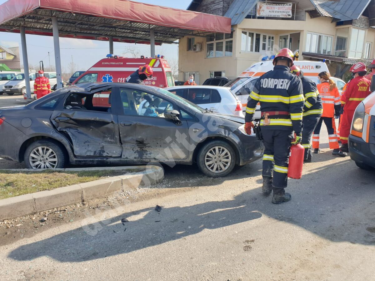 You are currently viewing DÂMBOVIȚA: Coliziune violentă între două autoturisme, la Nisipuri!