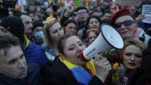 Read more about the article Jandarmii au dat amenzi în valoare de peste 29.000 lei, în urma protestelor din București