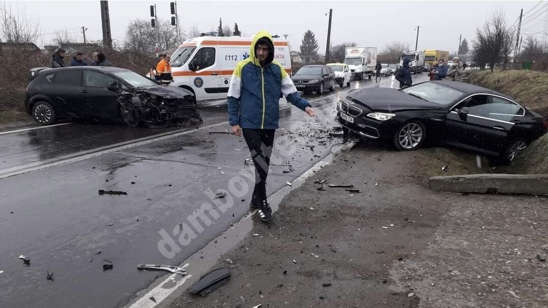 You are currently viewing ACCIDENT RUTIER PE DN 71, LA DOICEȘTI! TREI PERSOANE AU FOST RĂNITE!