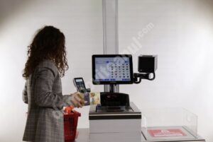 Read more about the article Magister Easy CheckOut (ECO) – primul sistem self-checkout fabricat integral în România