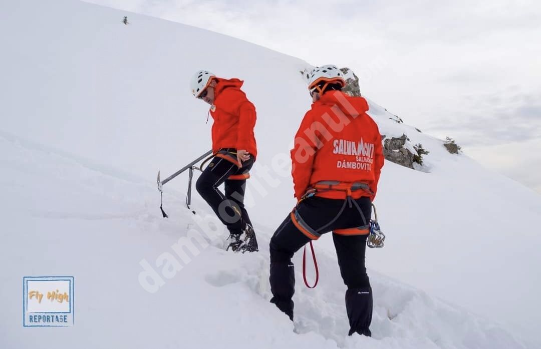 You are currently viewing ATENȚIE! PERICOL RIDICAT DE AVALANȘĂ ÎN BUCEGI!