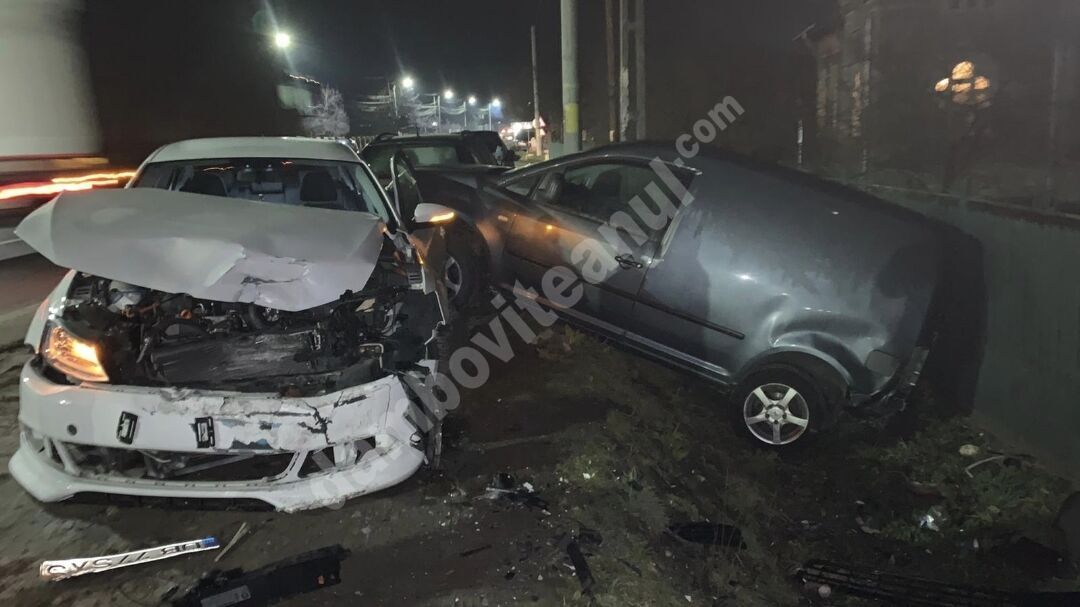 You are currently viewing DÂMBOVIȚA: Două mașini implicate într-un violent accident rutier, la Răzvad!