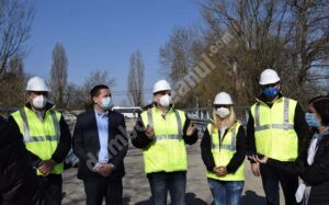 Read more about the article Municipalitatea continuă proiectele de asfaltare a străzilor din Târgoviște