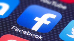 Read more about the article Facebook a dezactivat 1,3 miliarde de conturi și a șters milioane de postări false despre coronavirus și vaccinuri
