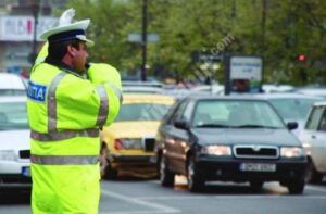 Read more about the article Polițiștii dâmbovițeni continuă misiunile pentru asigurarea unui climat de ordine și siguranță publică