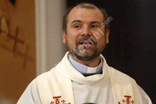 You are currently viewing Un român a fost numit, pentru prima dată în istoria bisericii catolice, episcop auxiliar de Roma