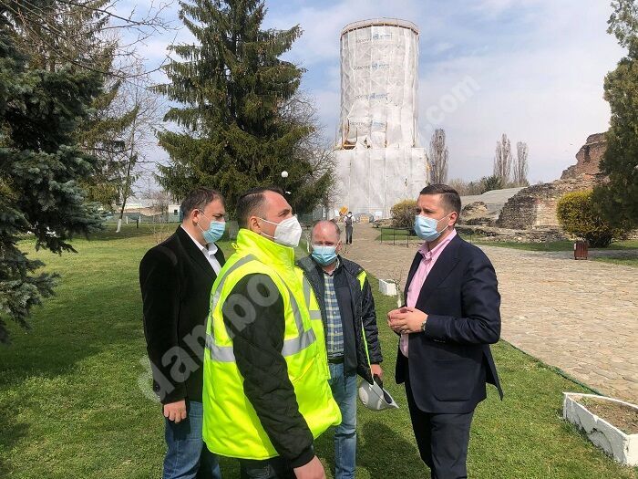 You are currently viewing Vizită de lucru a presedintelui CJD și a primarului municipiului Târgoviște, la Curtea Domnească din Târgoviște