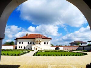 Read more about the article Acces gratuit pentru copii la muzeele din Târgovişte și Ansamblul Brâncovenesc de la Potlogi!