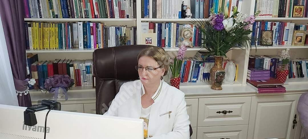 You are currently viewing Claudia Gilia a fost aleasă director al Departamentului de Științe Administrative, din cadrul UVT