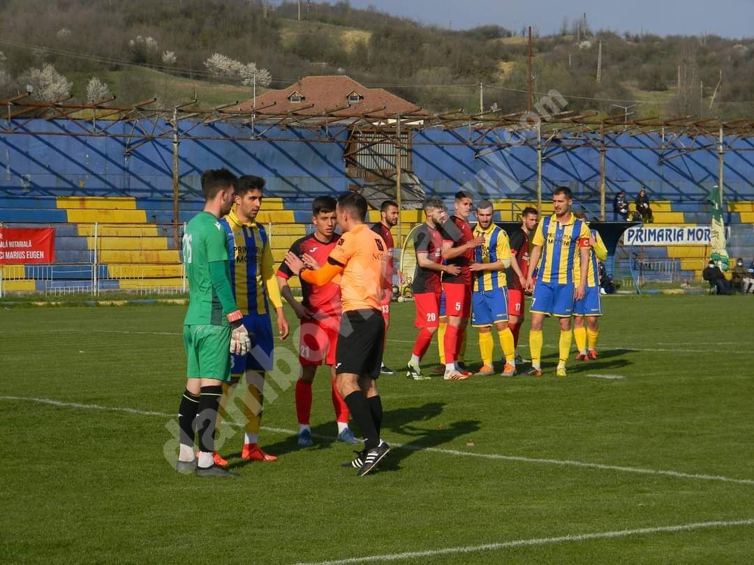 You are currently viewing Flacăra Moreni a remizat cu Sporting Roșiori în campionat