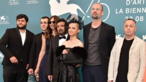 Read more about the article Criticii de film de la BBC consideră că filmul „Colectiv” ar trebui să câștige Oscarul pentru film documentar