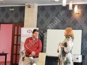 Read more about the article Dâmbovița are doi reprezentanți în Asociaţia Naţională a Bibliotecarilor şi Bibliotecilor Publice din România