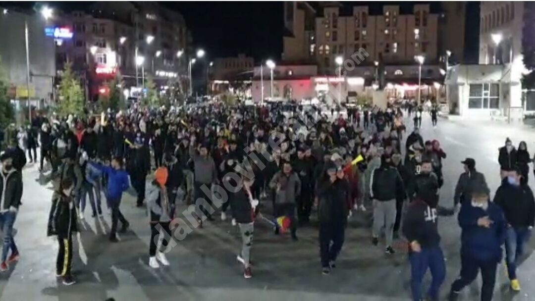 You are currently viewing Sancțiuni contravenționale aplicate de polițiștii dâmbovițeni, în urma manifestărilor publice