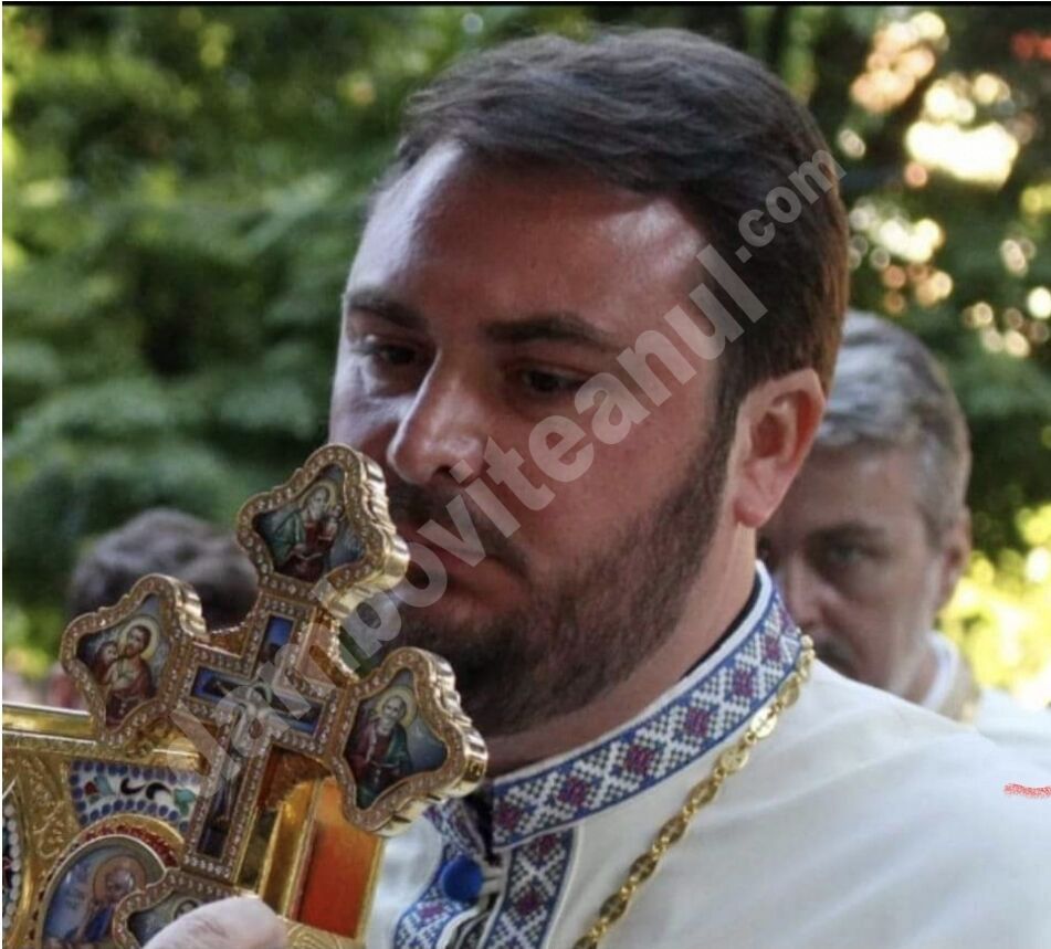 You are currently viewing Crucea – un destin asumat! – Pr. Dr. IONUȚ GHIBANU, VICAR EPARHIAL