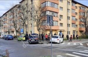 Read more about the article Accident rutier într-o intersecție din municipiul Târgoviște!