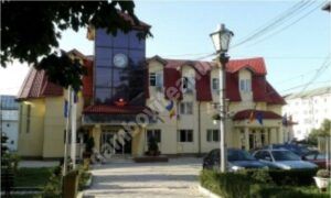 Read more about the article COVID-19: Acțiuni de igenizare și dezinfectare a locurilor publice, la Pucioasa!