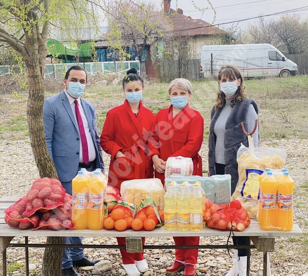 You are currently viewing EMOȚIA BUCURIEI DE A FI PERMANENT ALĂTURI DE SEMENI – Acțiune socială la Centrul de Recuperare Țuicani