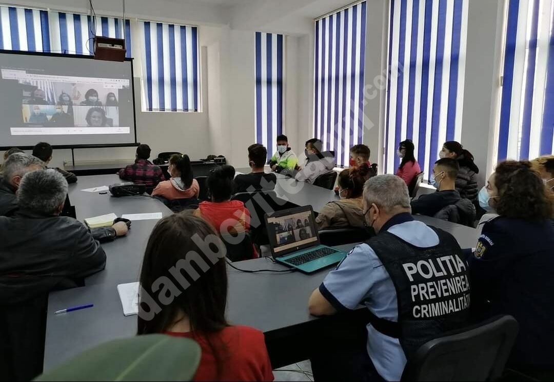 You are currently viewing Întâlnire educativă între beneficiarii Complexului de Servicii Sociale „Floare de Colţ” Târgovişte şi deţinuţi
